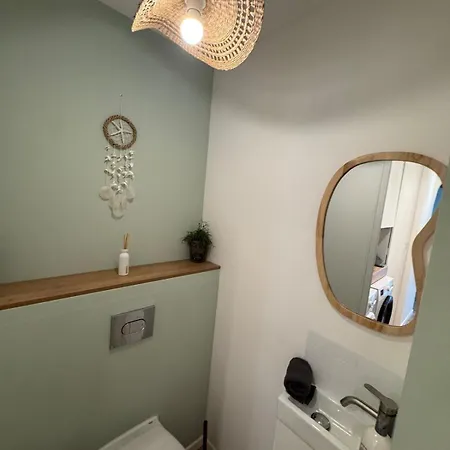 Charmante Petite Maison Proche Et Centre 펜션